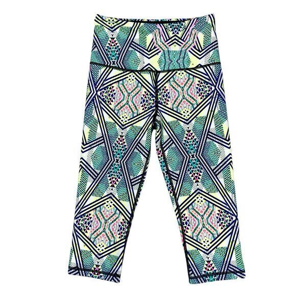 Victoria's Secret Capri Leggings Womens XS Green Printed Athletic Yoga Pull On - Picture 1 of 13